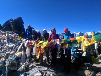 everest three pass trek