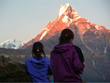 fishtail mountain views