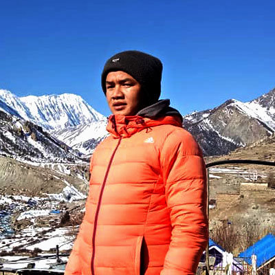 LOBSANG LAMA